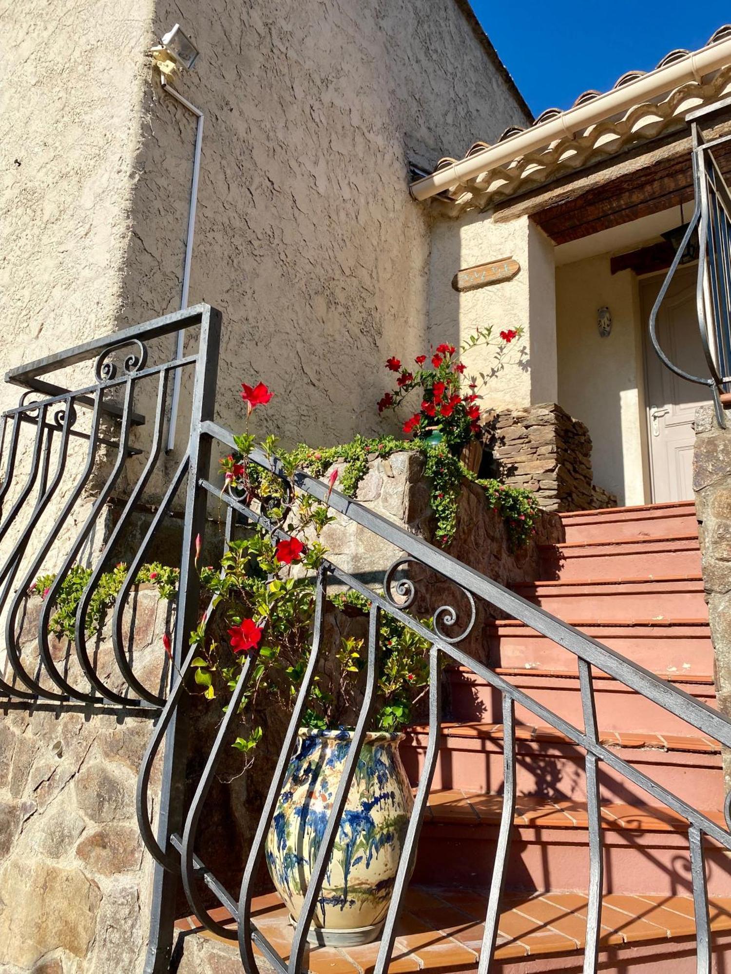 Le Micocoulier Apartment La Crau Exterior photo